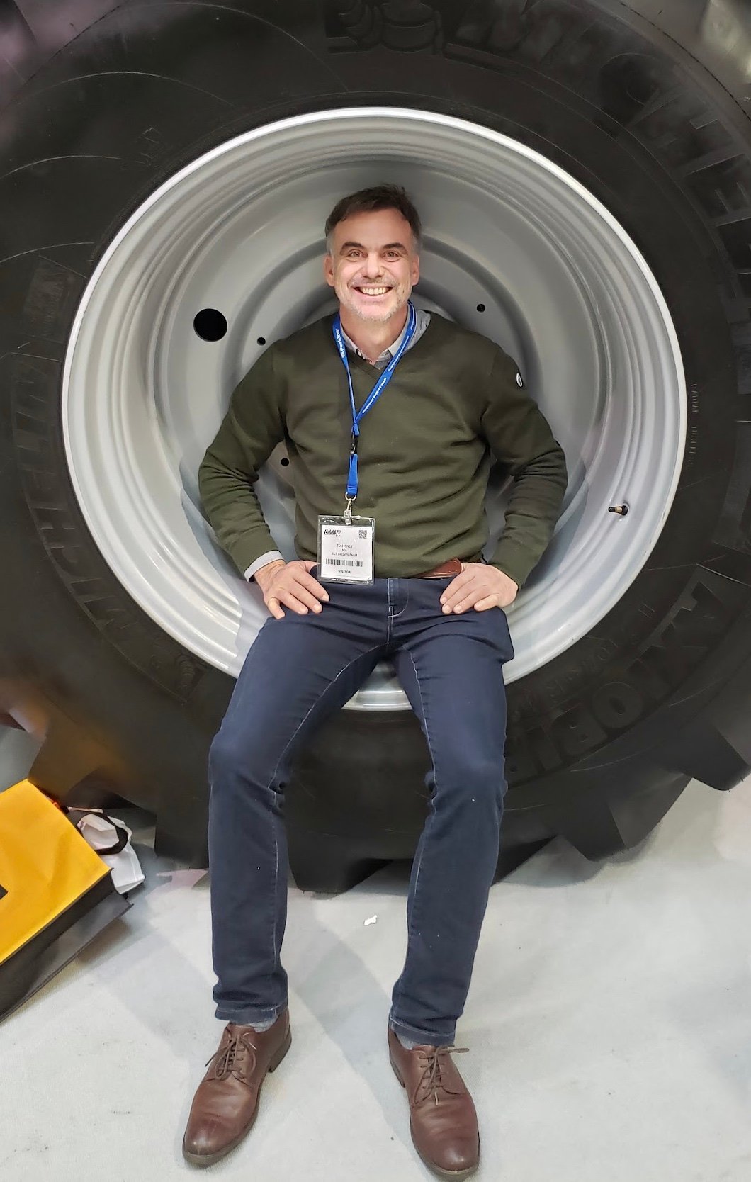 Image 24-11-2025 at 22.22